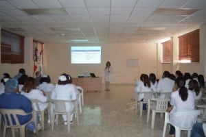 Hospital Docente Padre Billini trabaja en la prevenci&oacute;n del s&iacute;ndrome de inmovilidad