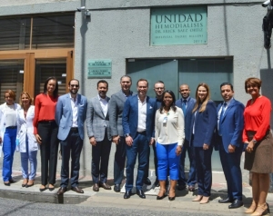 Hospital Docente Padre Billlini recibe comisi&oacute;n Baxter International